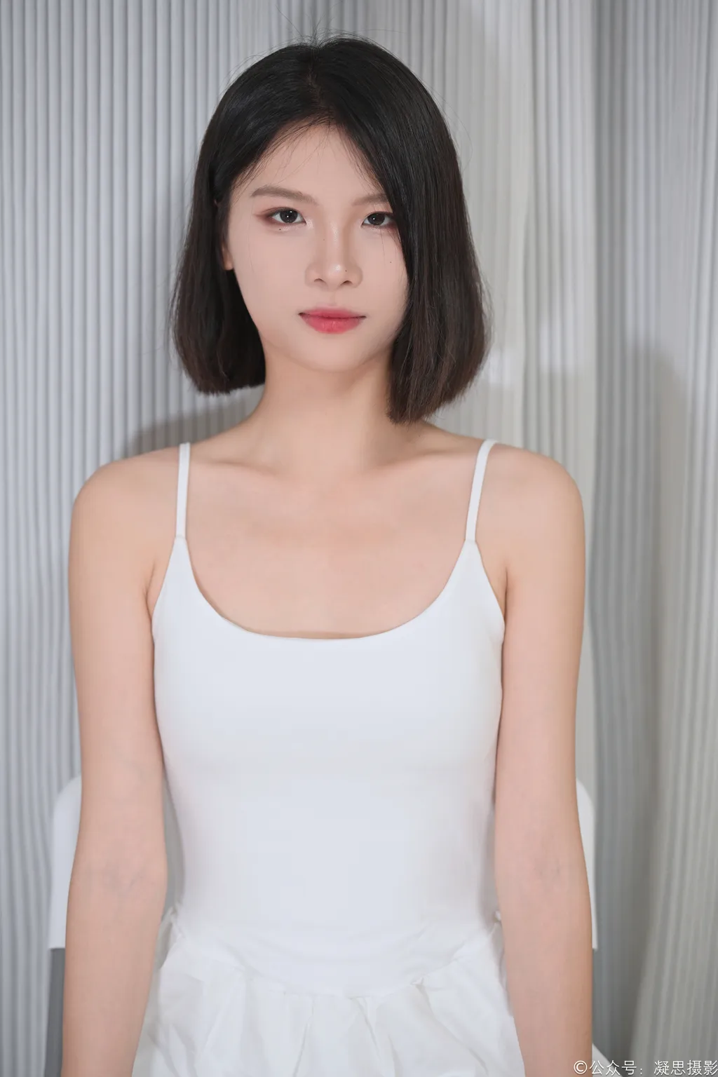 图片[3]-精选凝思摄影 NO.051 小睿-连衣裙、嘻袜、人字拖[145P]-草丛看图