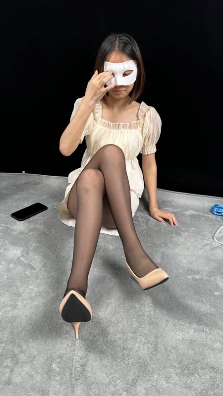 精选三禾摄影 NO.031 皮裙 黑丝 高跟[159P]-草丛看图