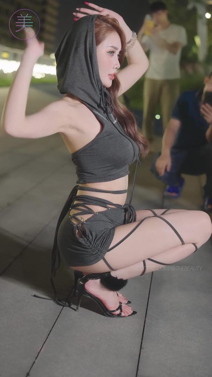 图片[3]-精选NO.1228 2024 深圳粤港澳大湾区车展 Model 车模随拍 79[20P]-草丛看图