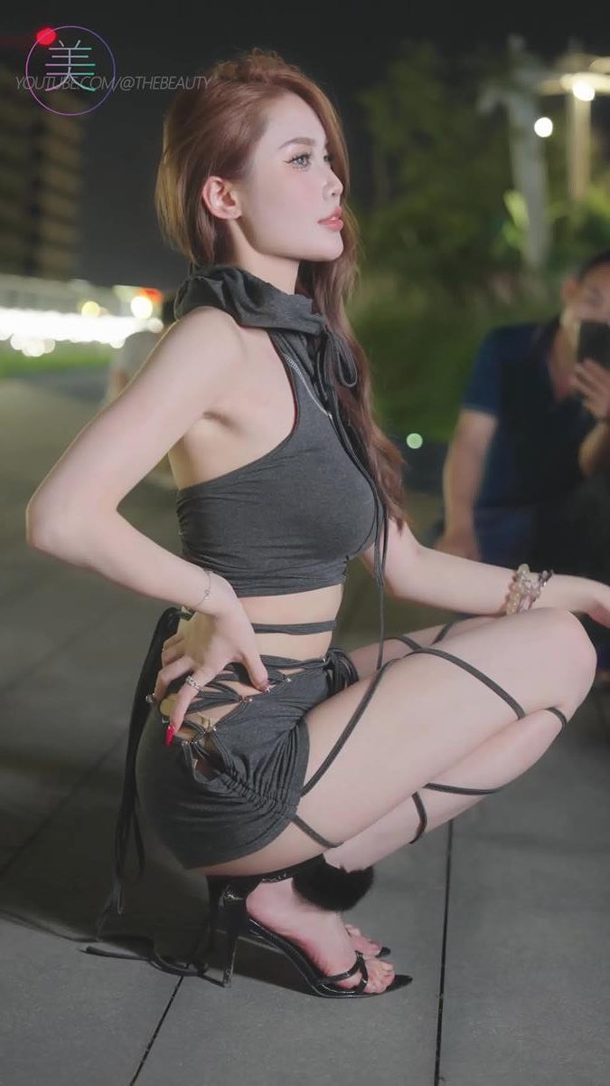 图片[5]-精选NO.1228 2024 深圳粤港澳大湾区车展 Model 车模随拍 79[20P]-草丛看图