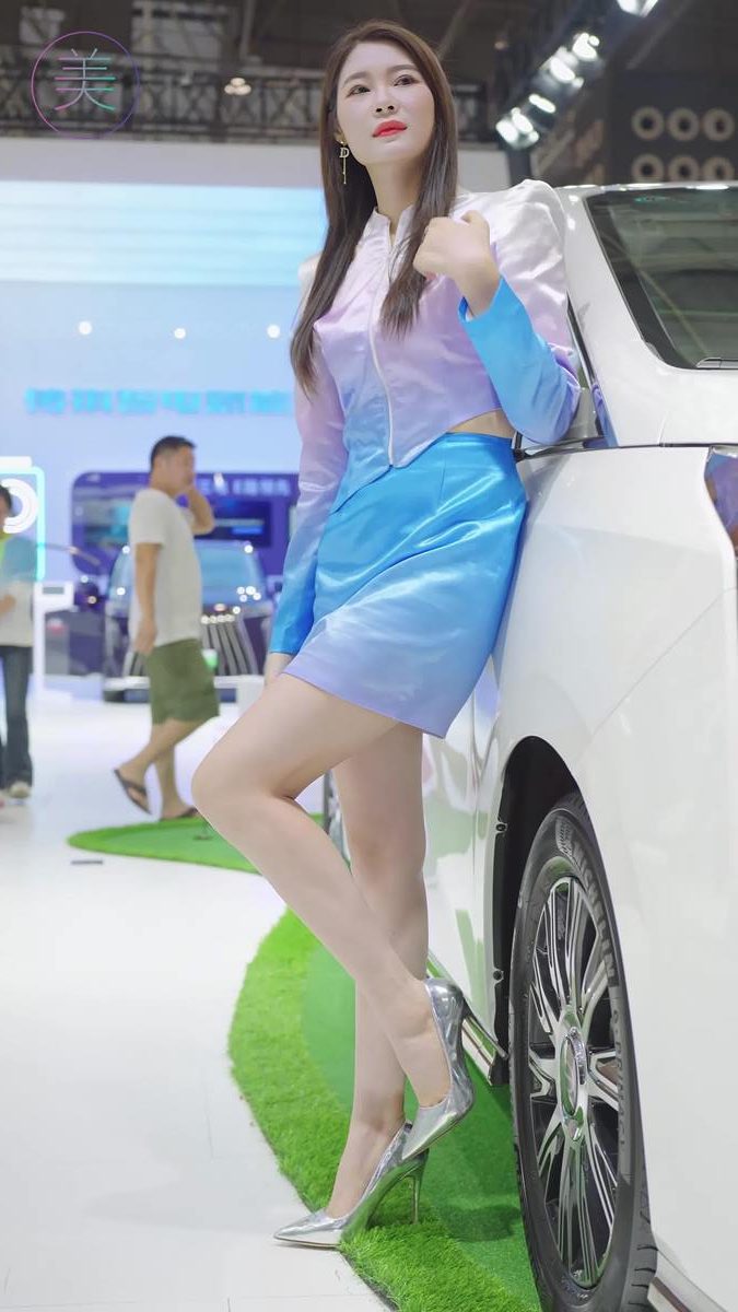 图片[3]-精选NO.1158 2024 深圳粤港澳大湾区车展 Model 车模随拍 24[20P]-草丛看图