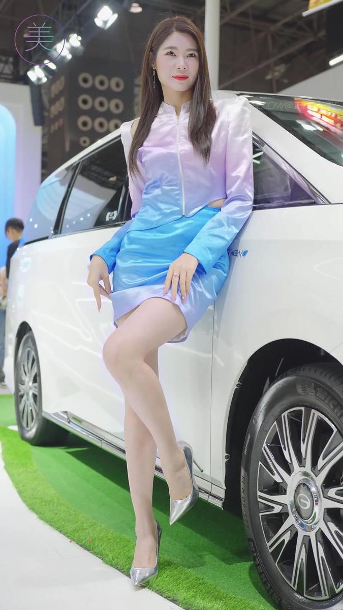 图片[8]-精选NO.1158 2024 深圳粤港澳大湾区车展 Model 车模随拍 24[20P]-草丛看图