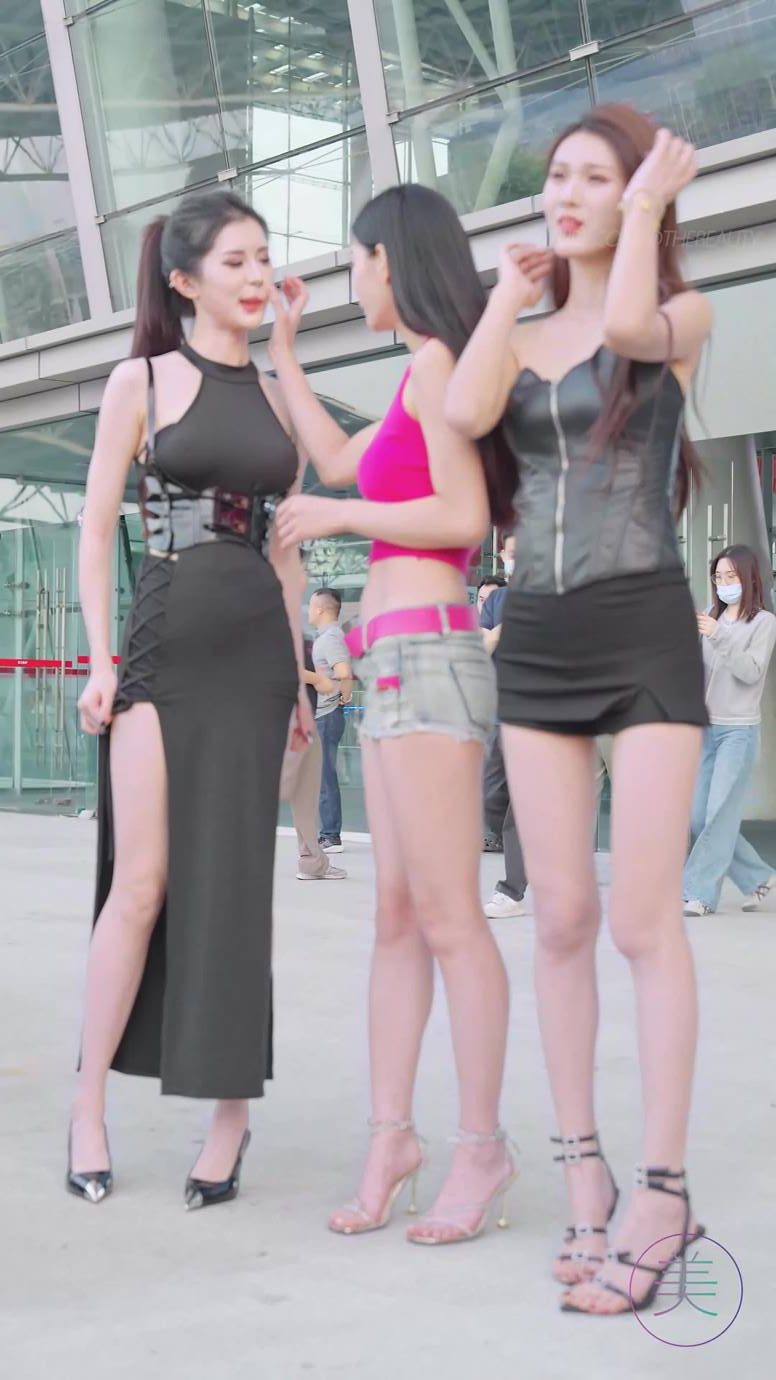 图片[5]-精选NO.0910 2023 广州车展 Racing Model 车模抖音网荭随拍110[20P]-草丛看图