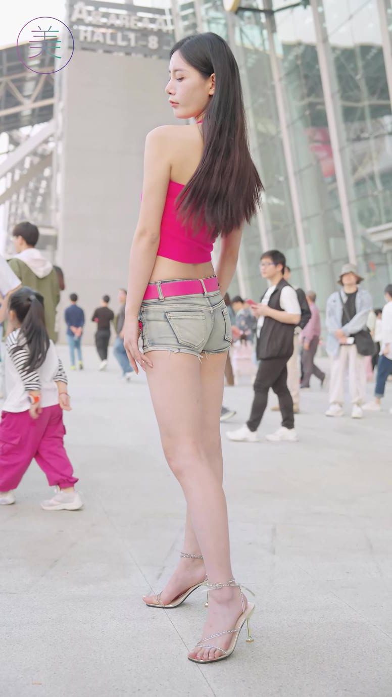 图片[3]-精选NO.0875 2023 广州车展 Racing Model 车模抖音网荭随拍97[20P]-草丛看图