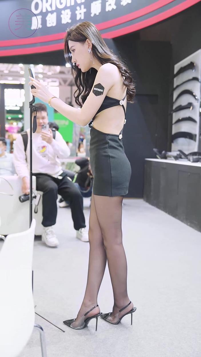 图片[5]-精选NO.1066 2024 深圳改装车展 Auto Salon 车模抖音网荭随拍 67[20P]-草丛看图