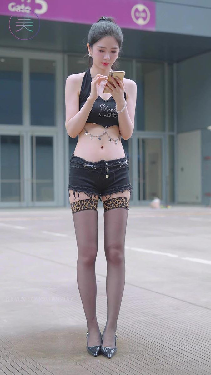 图片[4]-精选NO.1186 2024 深圳粤港澳大湾区车展 Model 车模随拍 47[20P]-草丛看图