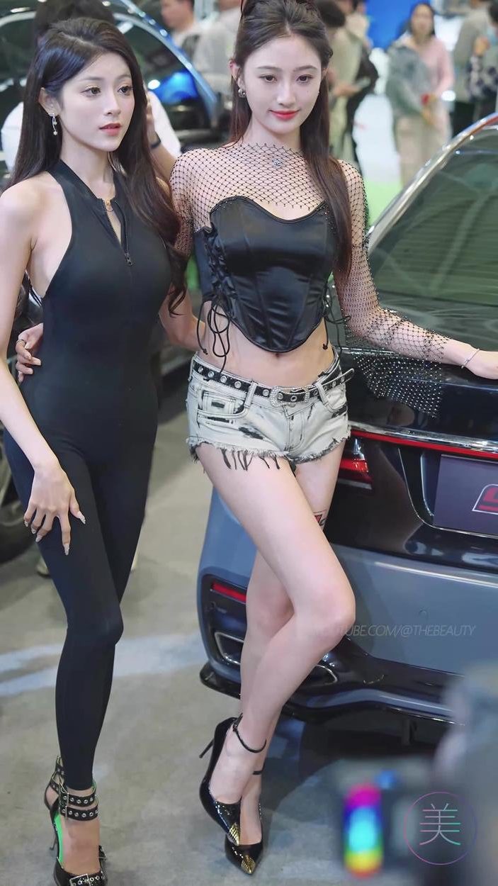 图片[3]-精选NO.1125 2024 深圳改装车展 Auto Salon 车模抖音网荭随拍 91[20P]-草丛看图