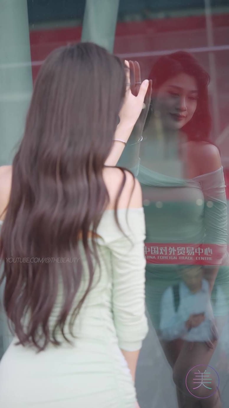 图片[3]-精选NO.0956 2023 广州车展 Racing Model 车模抖音网荭随拍128[20P]-草丛看图