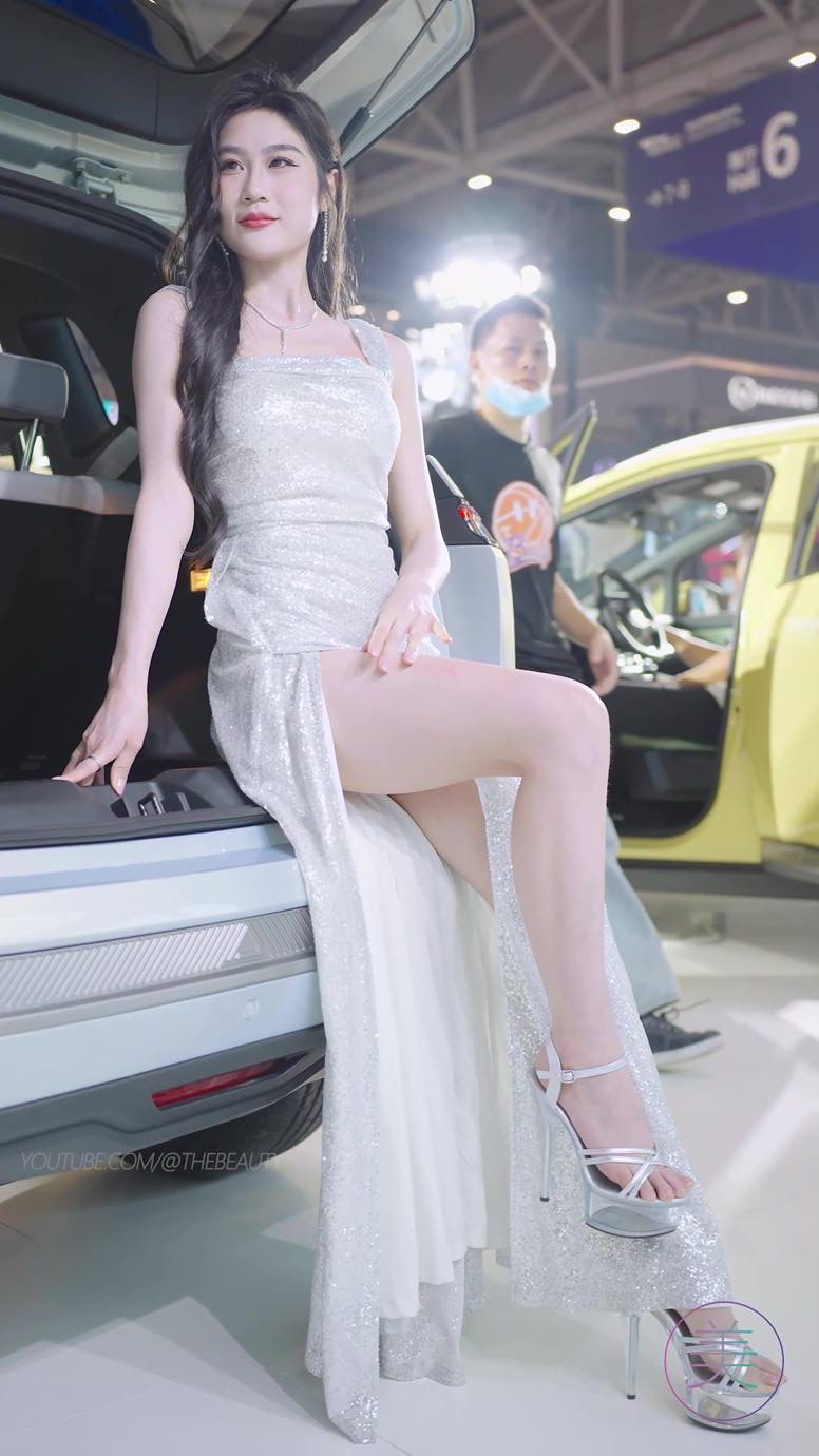 图片[7]-精选NO.0938 2023 佛山车展 Racing Model AION车模03[20P]-草丛看图