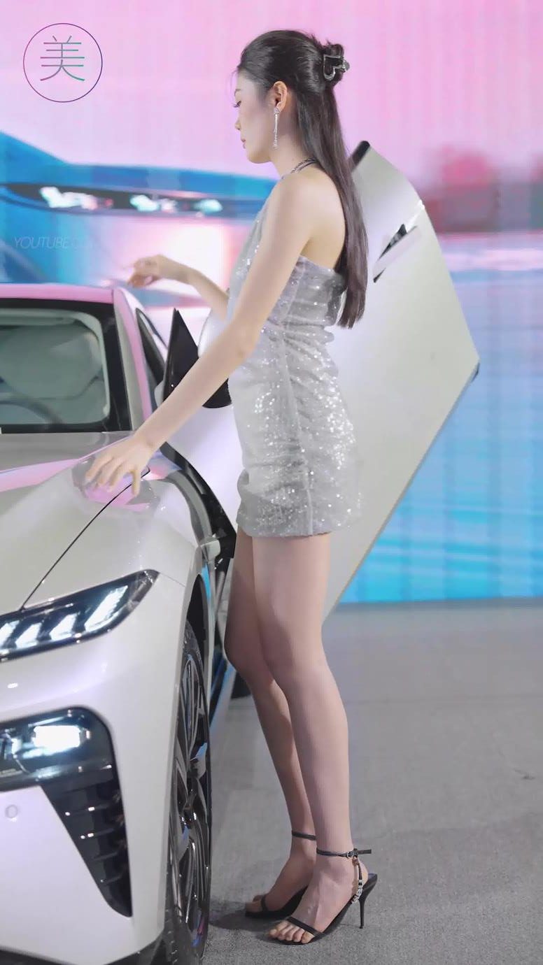 图片[4]-精选NO.0998 2024 东莞春季车展 Racing Model 车模随拍 Fancam LOOKBOOK 20[20P]-草丛看图