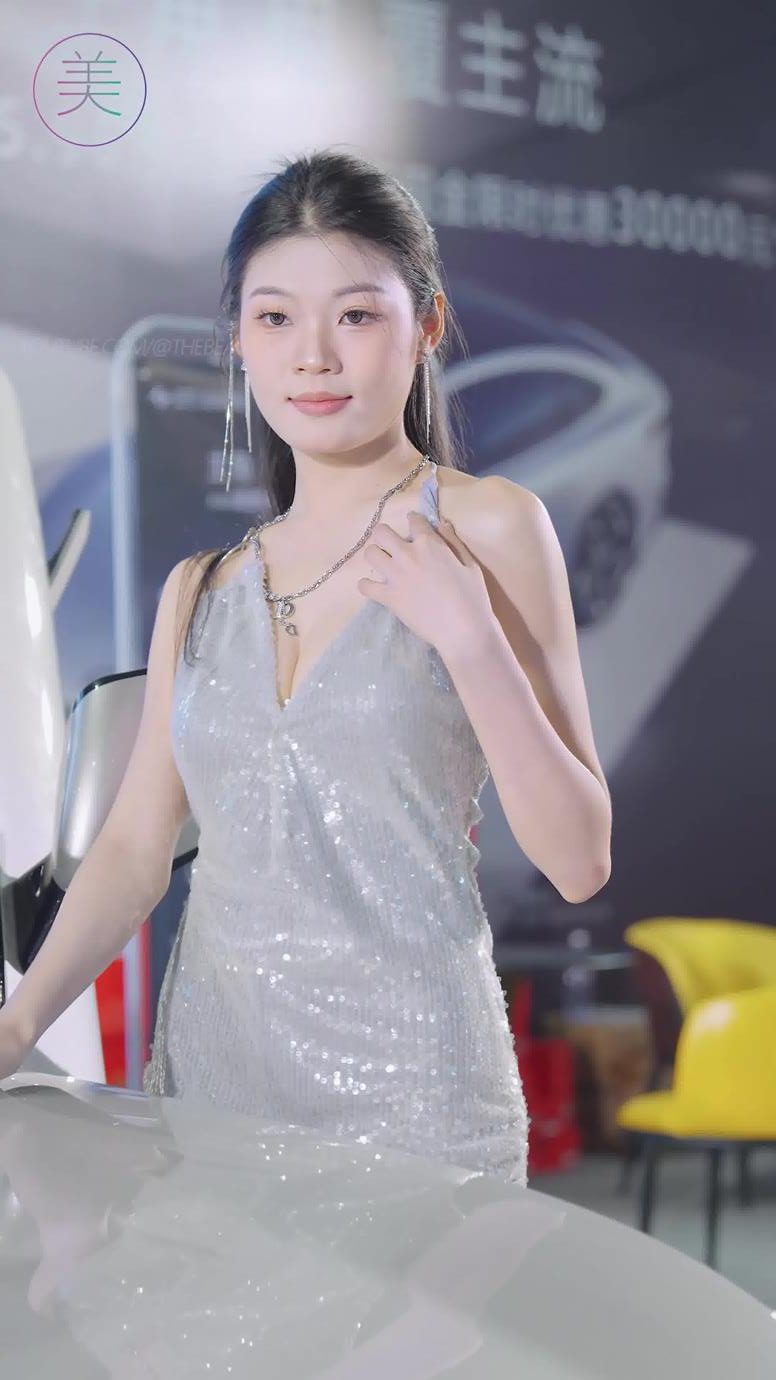 图片[8]-精选NO.0998 2024 东莞春季车展 Racing Model 车模随拍 Fancam LOOKBOOK 20[20P]-草丛看图