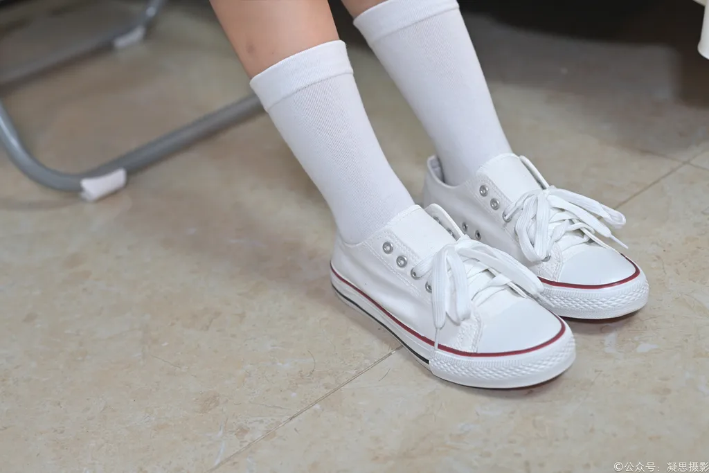 图片[5]-精选凝思摄影 NO.036 沅沅-连衣裙、短白袜、平底鞋[144P]-草丛看图