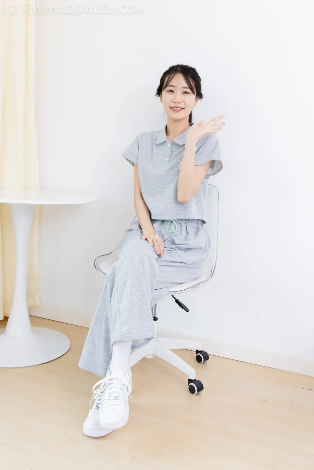 图片[8]-精选勿恋传媒 NO.2518 菜菜-板鞋、厚白丝、裤里丝[161P]-草丛看图