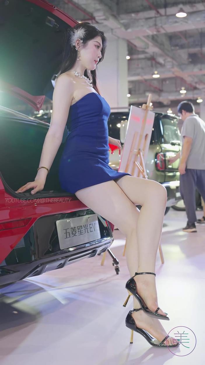 图片[8]-精选NO.1102 2024 东莞春季车展 Racing Model 车模随拍 Fancam LOOKBOOK 23[20P]-草丛看图