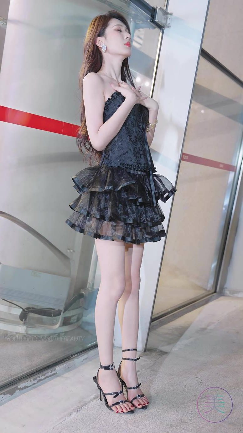 图片[7]-精选NO.0922 2023 广州车展 Racing Model 车模抖音网荭随拍122[20P]-草丛看图