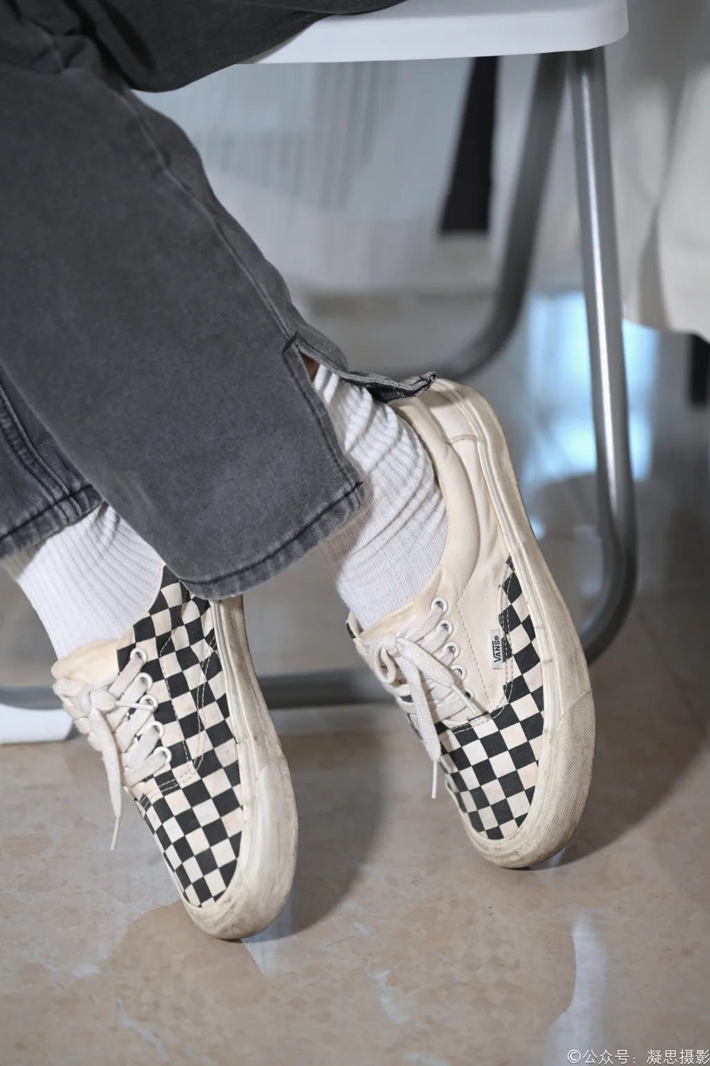 图片[7]-精选凝思摄影 NO.042 小睿-T恤、短白袜、平底鞋[135P]-草丛看图