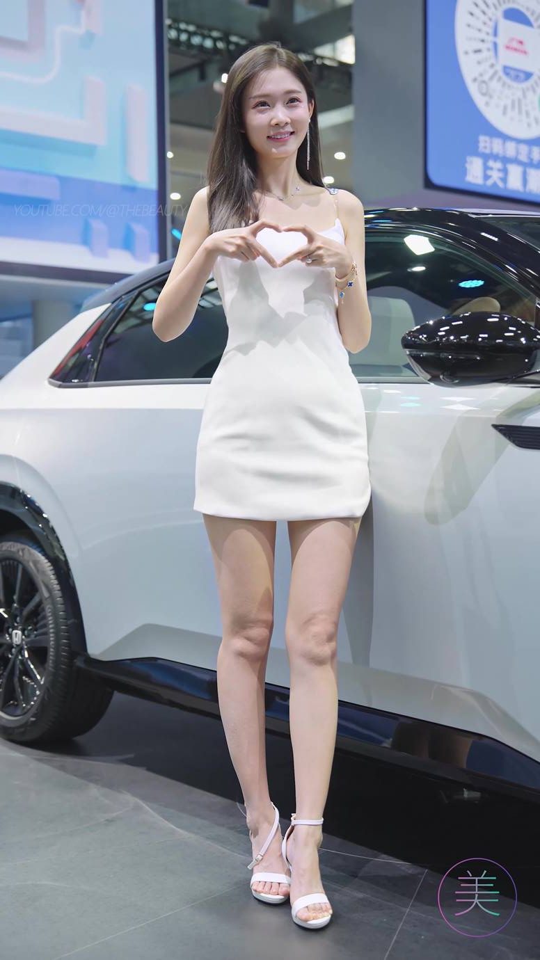 图片[4]-精选NO.0905 2023 广州车展 Racing Model 车模抖音网荭随拍105[20P]-草丛看图