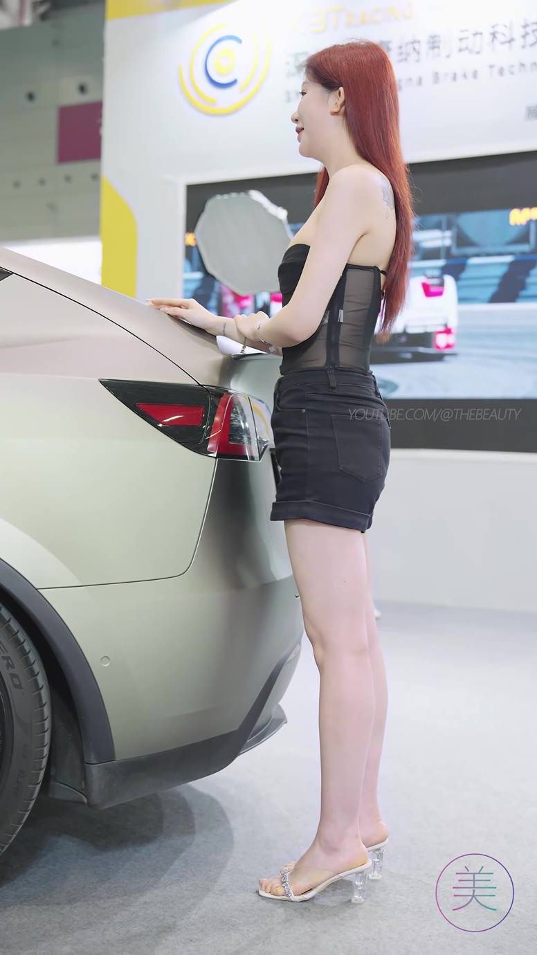 图片[2]-精选NO.0890 2024 深圳改装车展 Auto Salon 车模抖音网荭随拍 07[20P]-草丛看图