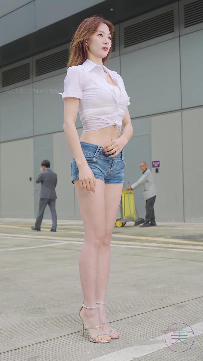 图片[2]-精选NO.1328 2024 深圳粤港澳大湾区车展 Model 车模随拍 122[20P]-草丛看图