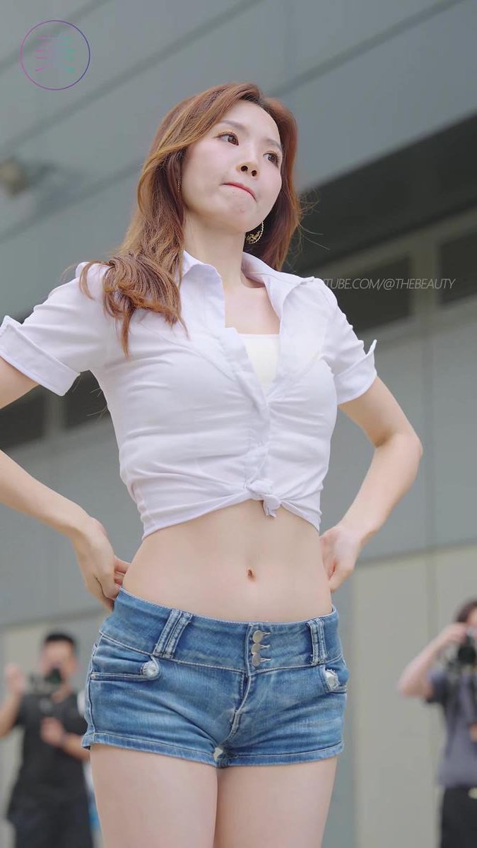 图片[8]-精选NO.1328 2024 深圳粤港澳大湾区车展 Model 车模随拍 122[20P]-草丛看图