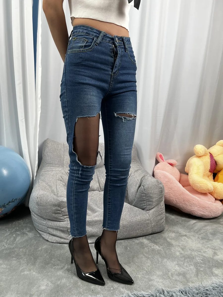 图片[1]-精选三禾摄影 NO.024 牛仔裤里丝 帆布鞋 高跟[147P]-草丛看图