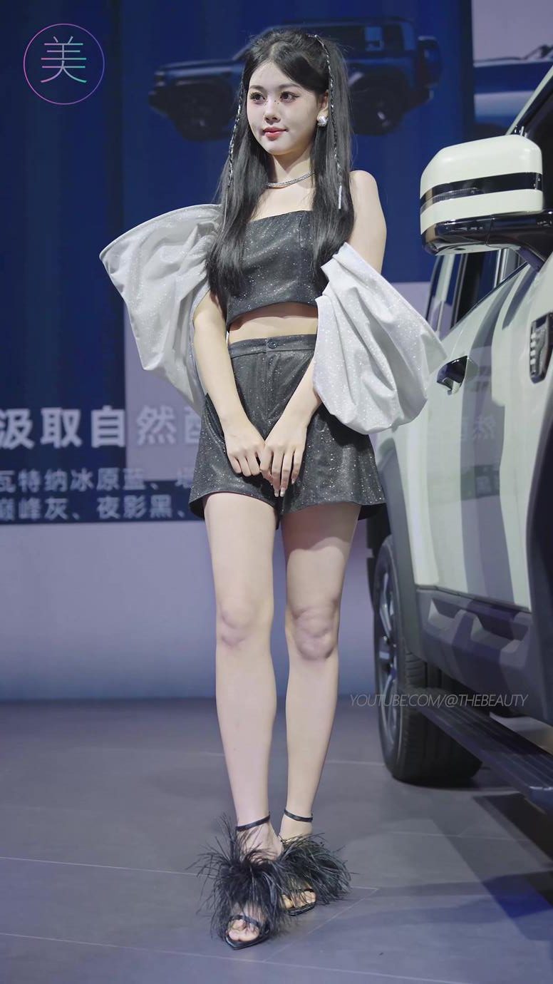 图片[3]-精选NO.0997 2024 东莞春季车展 Racing Model 车模随拍 Fancam LOOKBOOK 19[20P]-草丛看图