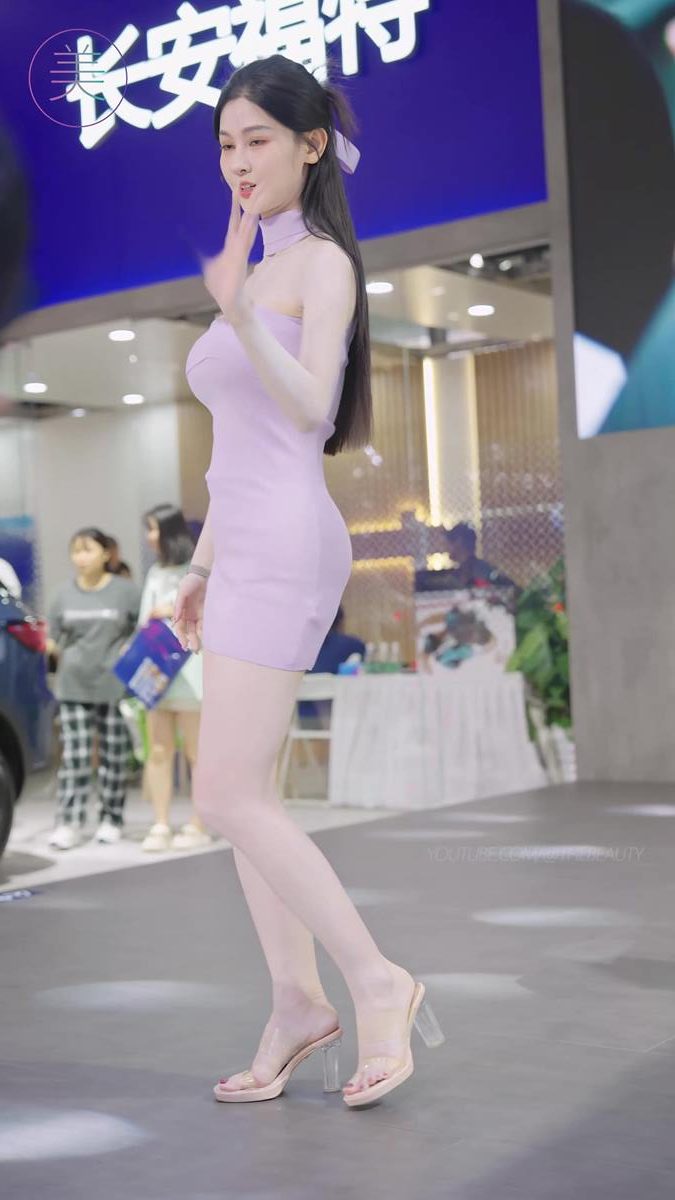 图片[1]-精选NO.1154 2024 深圳粤港澳大湾区车展 Model 车模随拍 20[20P]-草丛看图