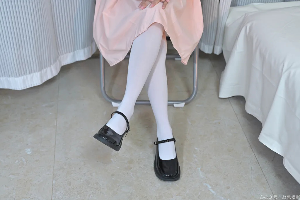 图片[6]-精选凝思摄影 NO.032 小青-连衣裙、连裤白丝、高跟鞋[134P]-草丛看图