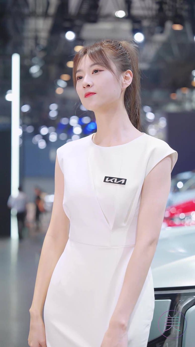 图片[3]-精选NO.0859 2023 广州车展 Racing Model 车模抖音网荭随拍81[20P]-草丛看图