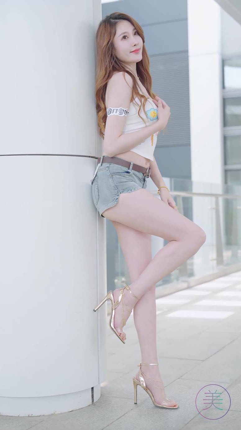 图片[3]-精选NO.1006 2024 深圳改装车展 Auto Salon 车模抖音网荭随拍 48[20P]-草丛看图