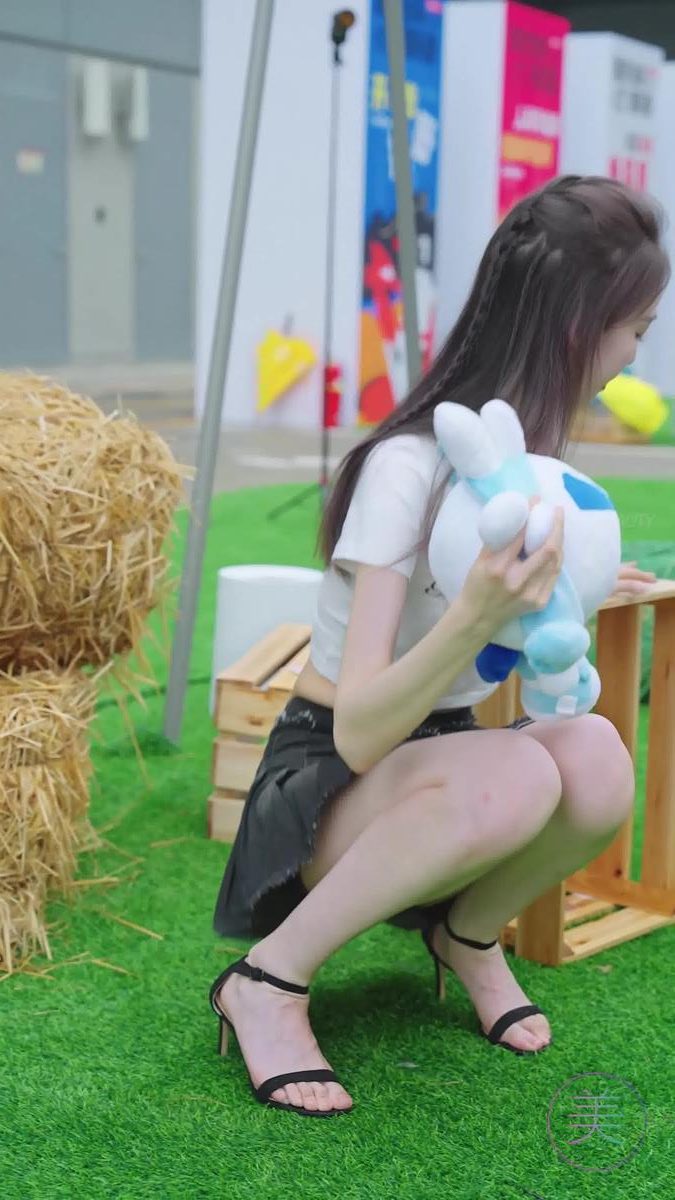 图片[8]-精选NO.1163 2024 深圳粤港澳大湾区车展 Model 车模随拍 29[20P]-草丛看图