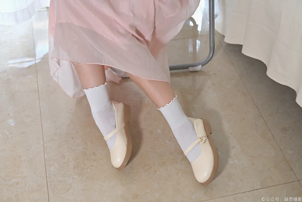 图片[3]-精选凝思摄影 NO.039 铃铃-连衣裙、短白袜、玛丽珍[150P]-草丛看图