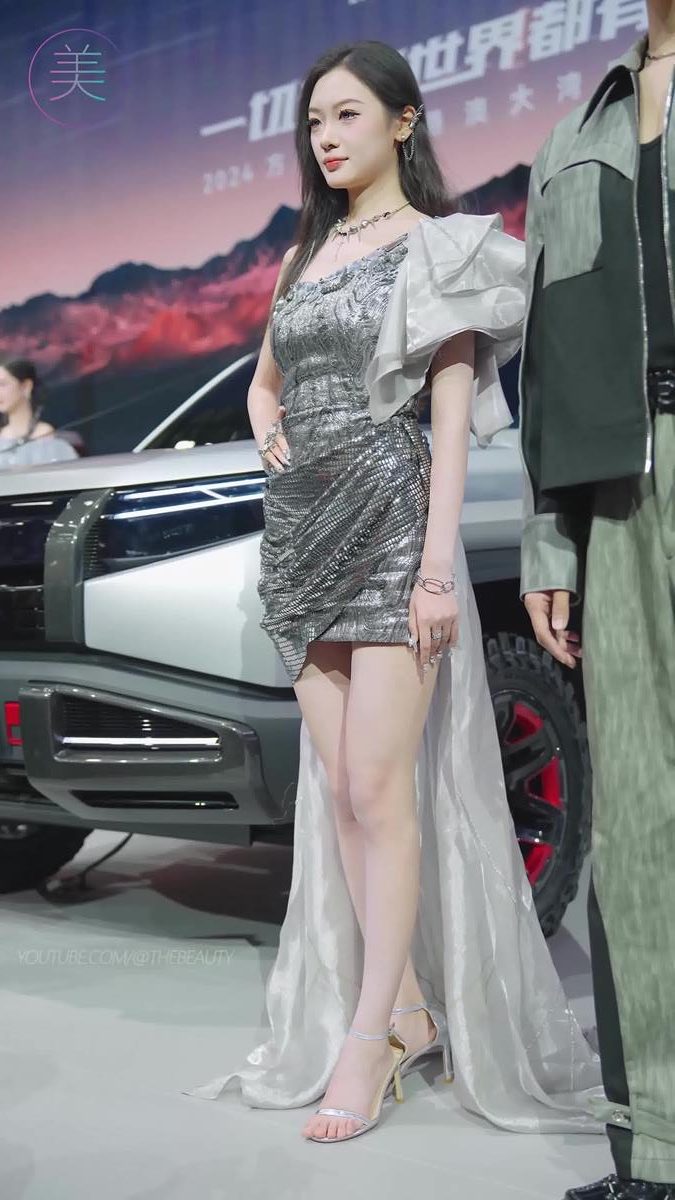 图片[5]-精选NO.1213 2024 深圳粤港澳大湾区车展 Model 车模随拍 64[20P]-草丛看图