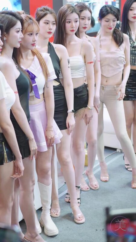 精选NO.1058 2023 苏州GTSHOW改装车展 Auto Salon Racing Model 113[20P]-草丛看图