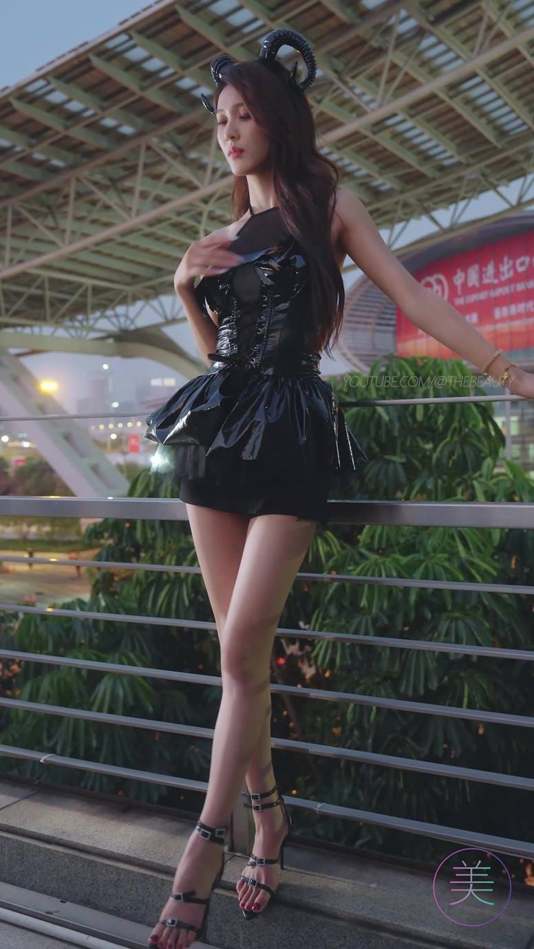 图片[6]-精选NO.0871 2023 广州车展 Racing Model 车模抖音网荭随拍93[20P]-草丛看图