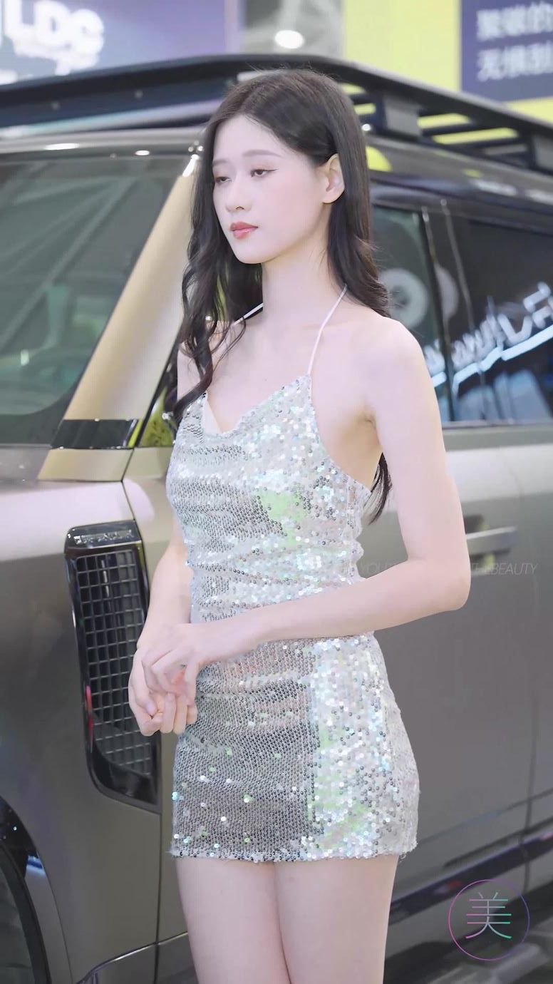 图片[8]-精选NO.1005 2024 深圳改装车展 Auto Salon 车模抖音网荭随拍 47[20P]-草丛看图