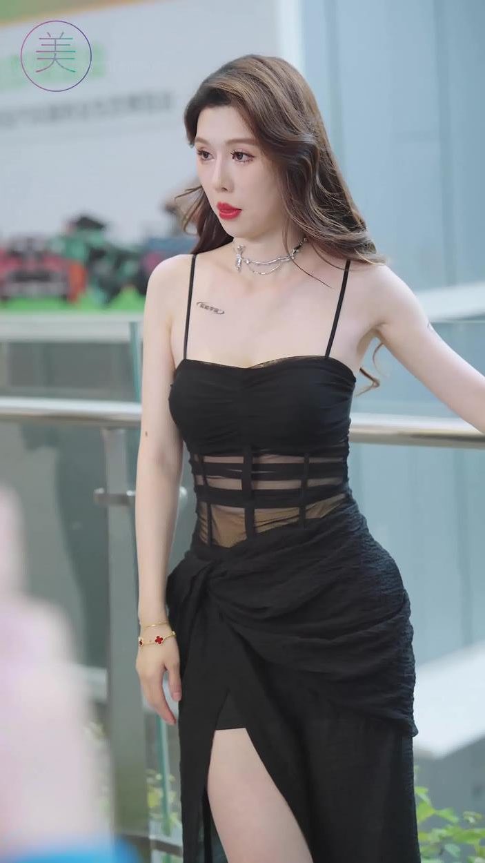 图片[7]-精选NO.1045 2024 深圳改装车展 Auto Salon 车模抖音网荭随拍 57[20P]-草丛看图