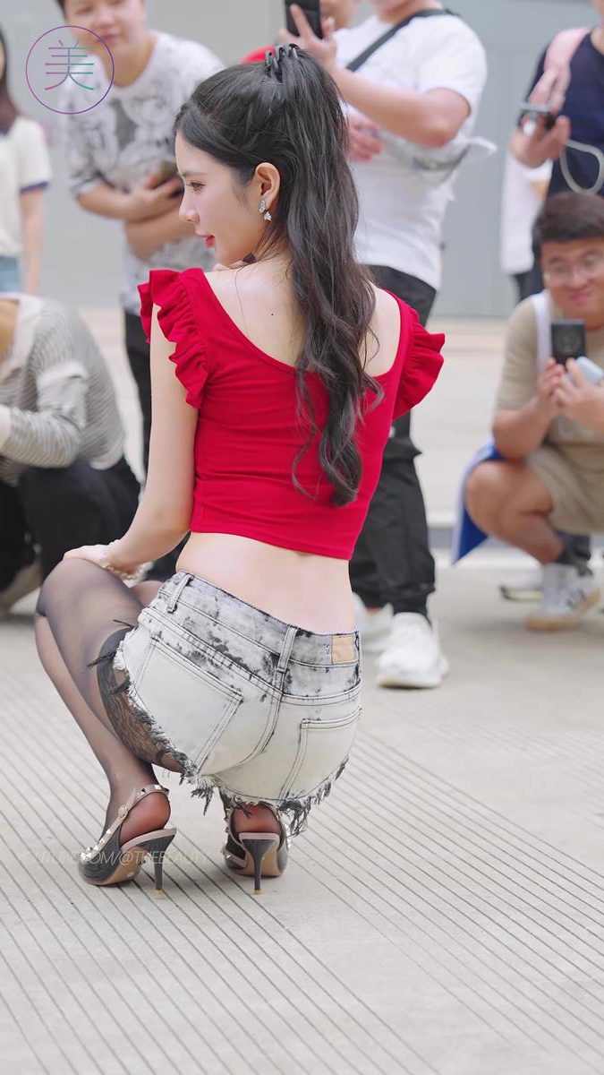 图片[8]-精选NO.1131 2024 深圳粤港澳大湾区车展 Model 车模随拍 12[20P]-草丛看图