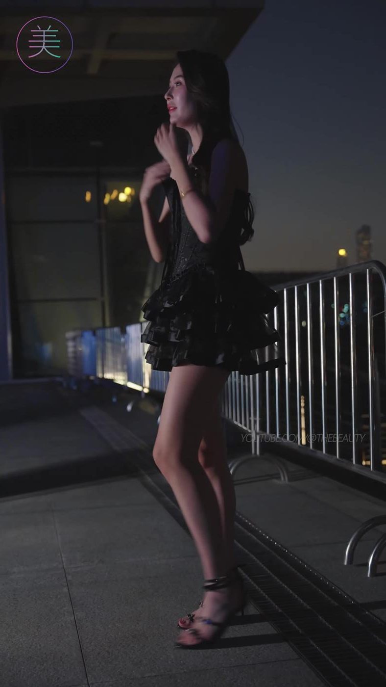 图片[8]-精选NO.0739 2023 广州车展 Racing Model 车模抖音网荭随拍55[20P]-草丛看图