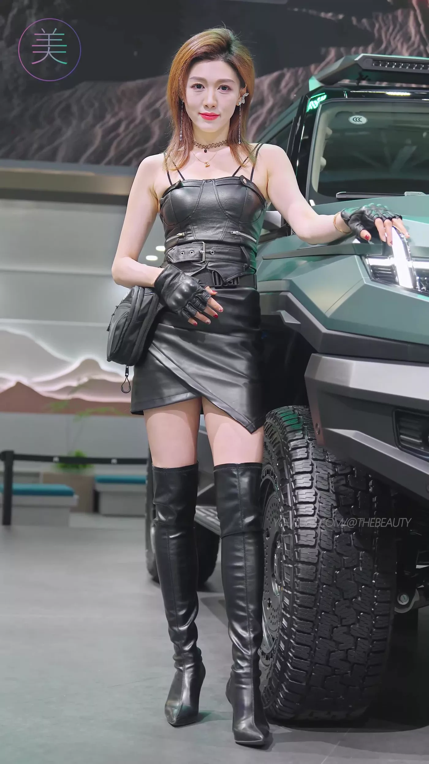 图片[2]-精选NO.0491 2023 广州车展 Racing Model 猛士车模 01[20P]-草丛看图