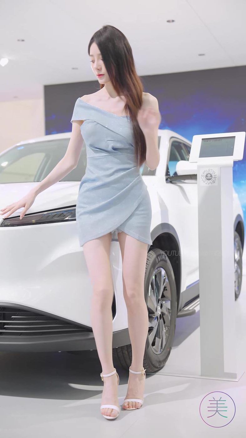 图片[5]-精选NO.0811 2023 广州车展 Racing Model 车模抖音网荭随拍63[20P]-草丛看图