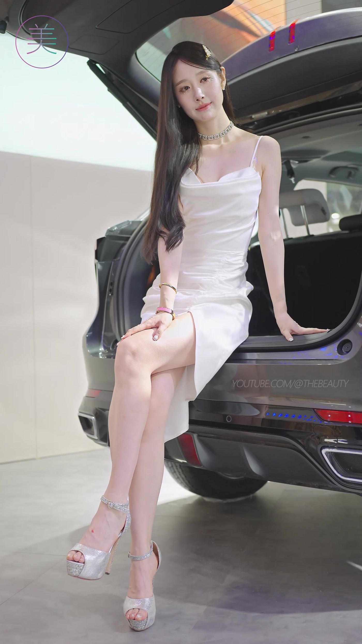 图片[4]-精选NO.0589 2023 深圳车展 Racing Model 长安汽车车模01[20P]-草丛看图