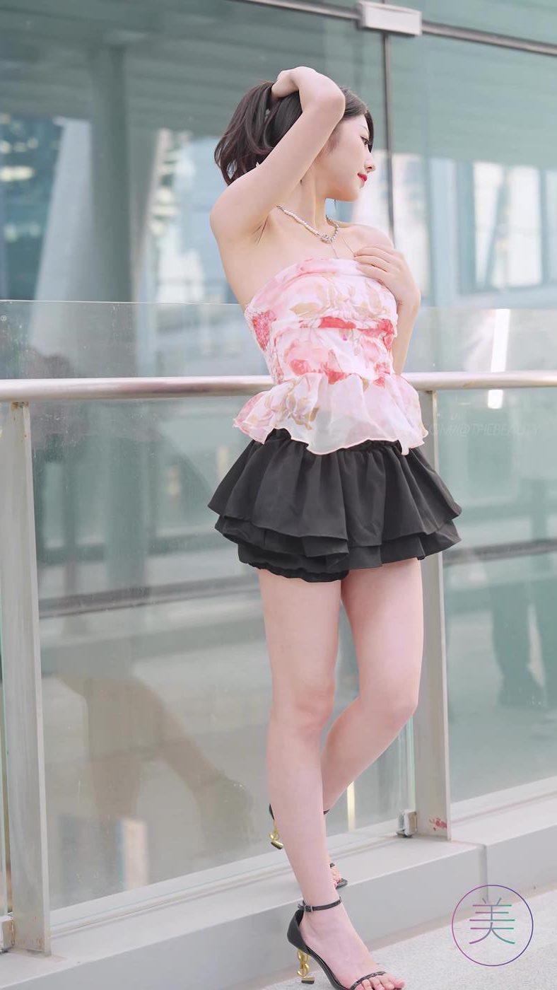 图片[3]-精选NO.0808 2023 广州车展 Racing Model 车模抖音网荭随拍60[20P]-草丛看图