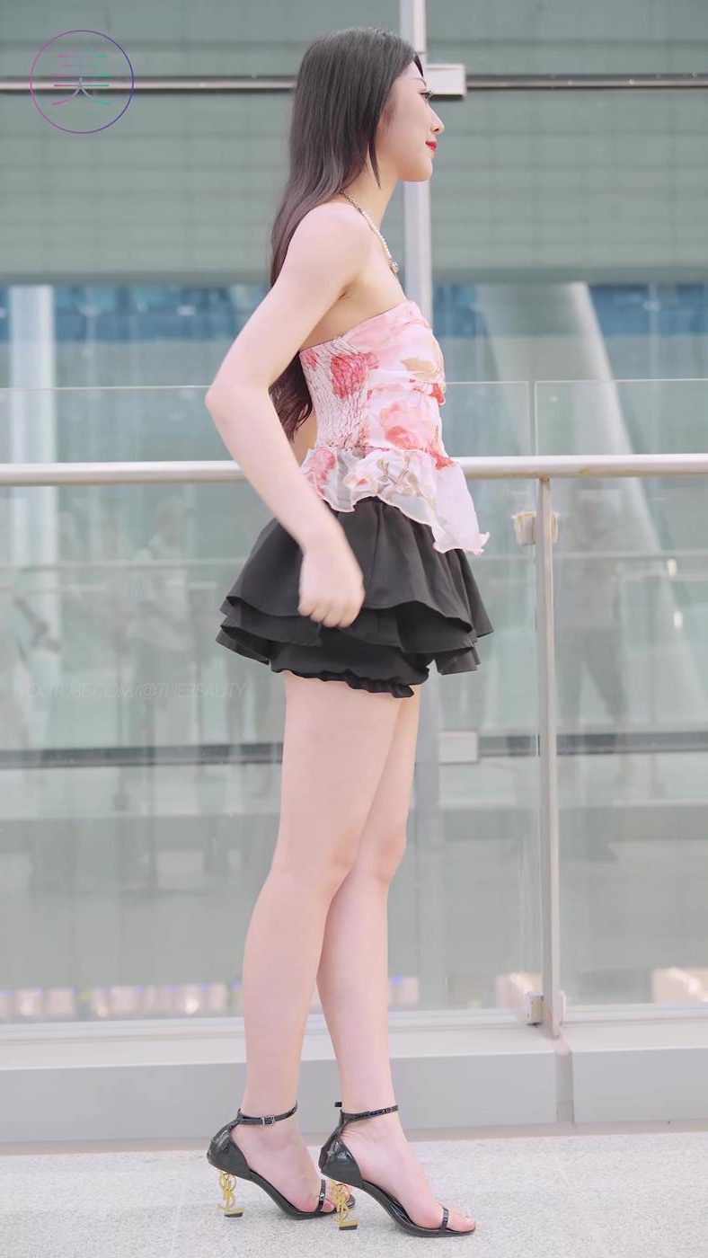 图片[4]-精选NO.0808 2023 广州车展 Racing Model 车模抖音网荭随拍60[20P]-草丛看图