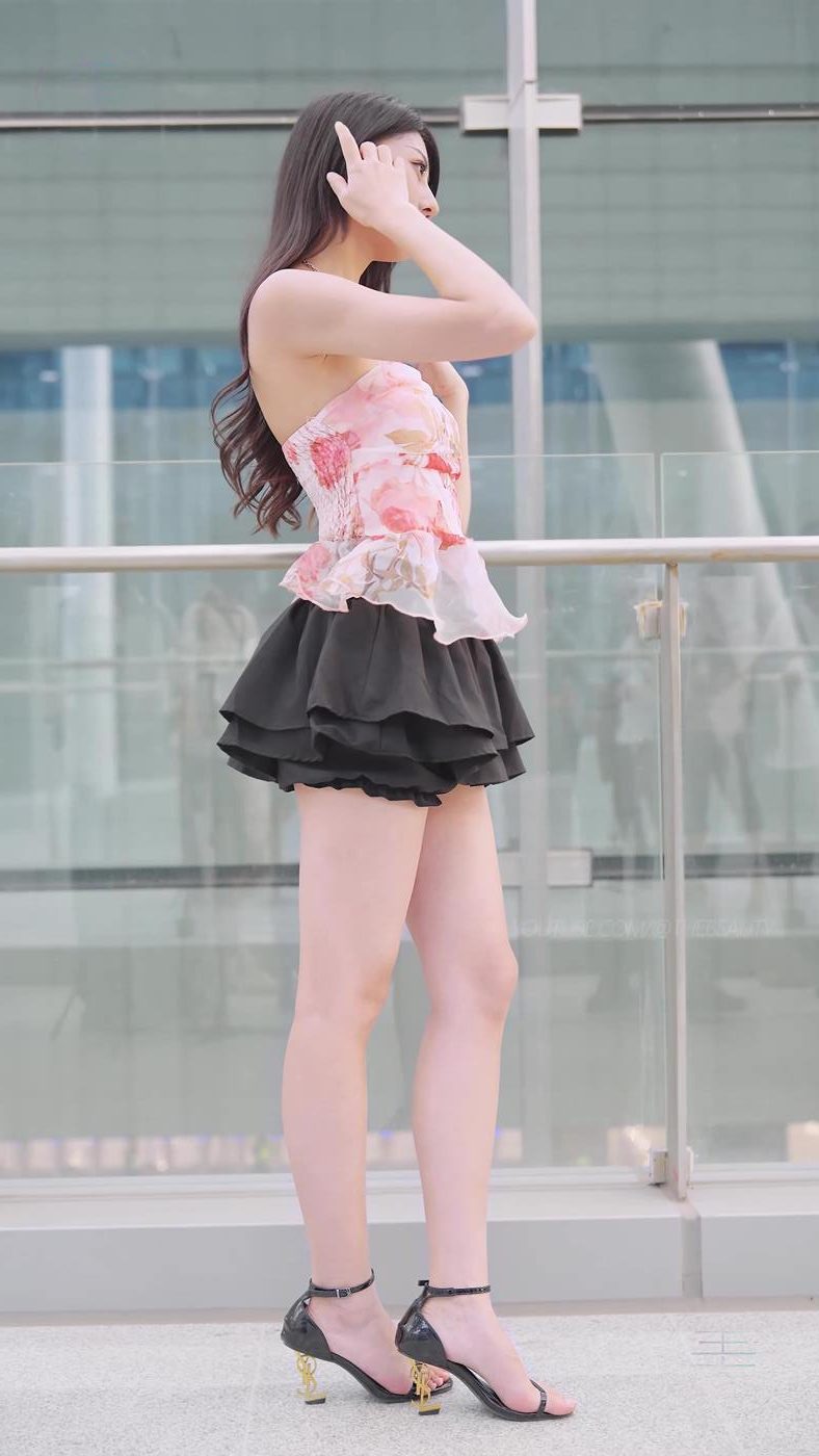 图片[5]-精选NO.0808 2023 广州车展 Racing Model 车模抖音网荭随拍60[20P]-草丛看图