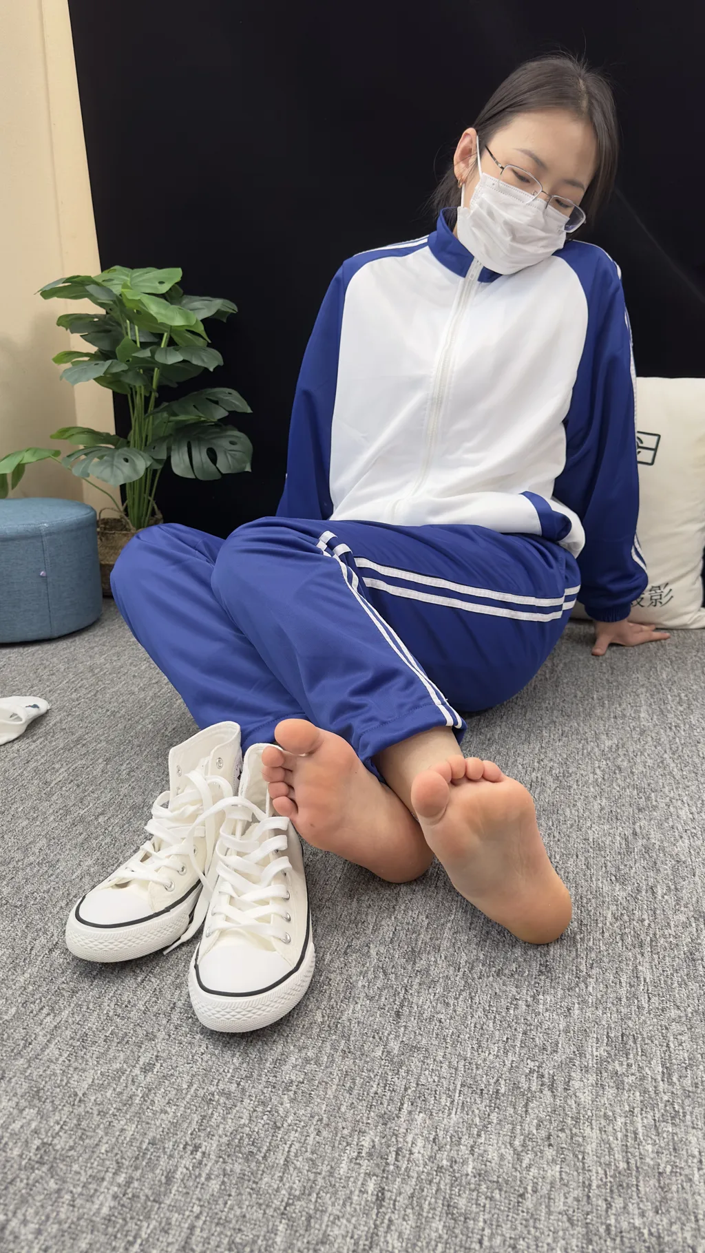 图片[4]-精选三禾摄影 NO.008 校服 帆布鞋 船袜 短丝[113P]-草丛看图