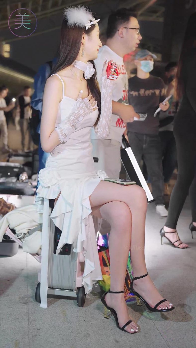 图片[3]-精选NO.0821 2023 广州车展 Racing Model 车模抖音网荭随拍73[20P]-草丛看图