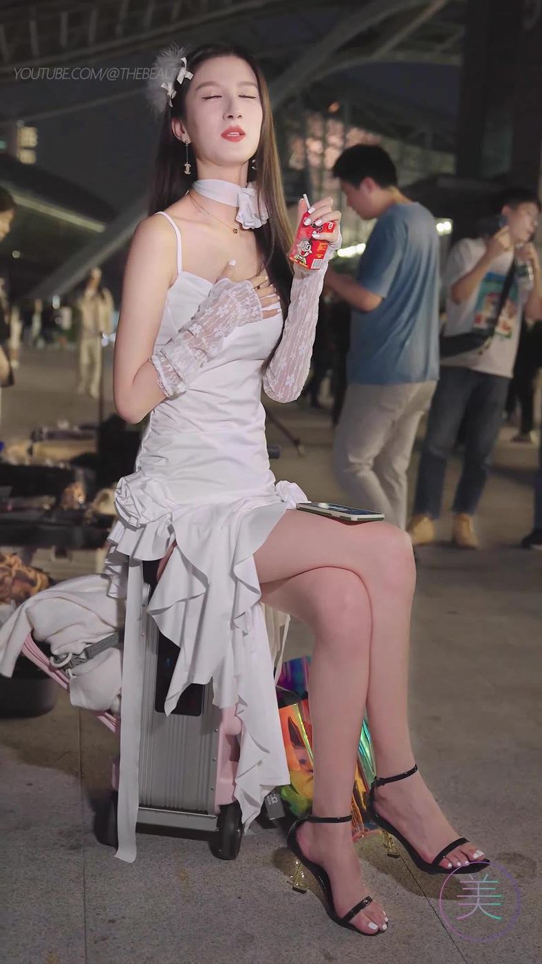 图片[5]-精选NO.0821 2023 广州车展 Racing Model 车模抖音网荭随拍73[20P]-草丛看图