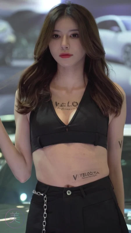 精选NO.0330 2021 深圳改装车展 Auto Salon Racing Model 48[20P]-草丛看图