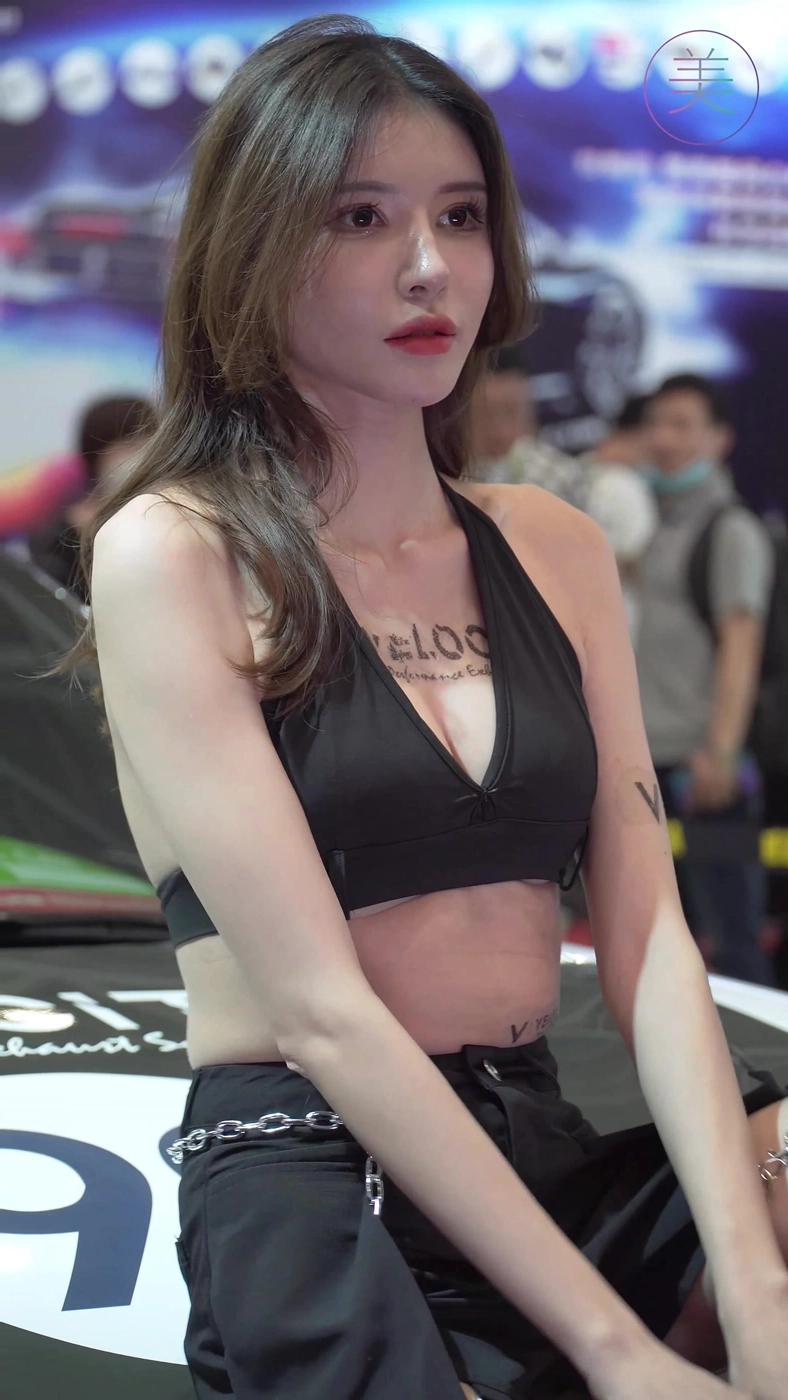 图片[7]-精选NO.0330 2021 深圳改装车展 Auto Salon Racing Model 48[20P]-草丛看图